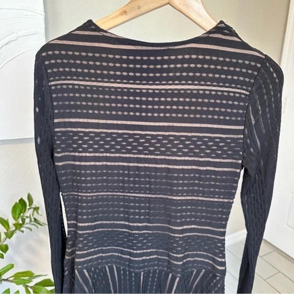 BCBGMaxazria Kinley Luxe Stripe Lace long sleeve Dress - Picture 8 of 15